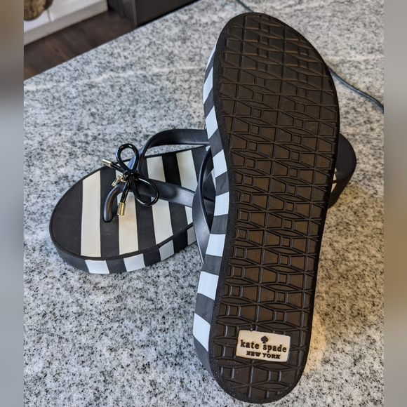 Kate Spade Sandals - Picture 3 of 4
